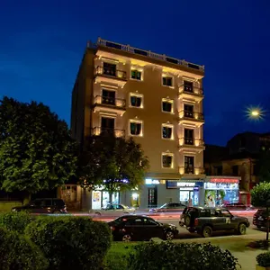 Christi's Borova Hotel Korce