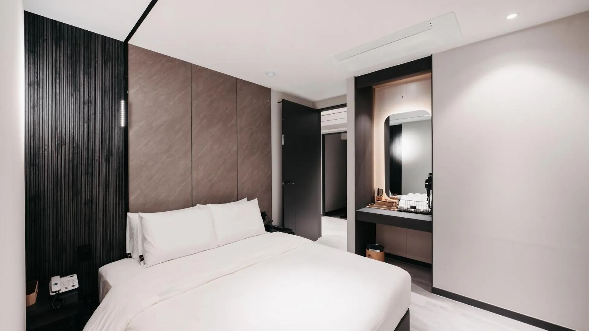 Cozy Tree Hotel Seomyeon Busan