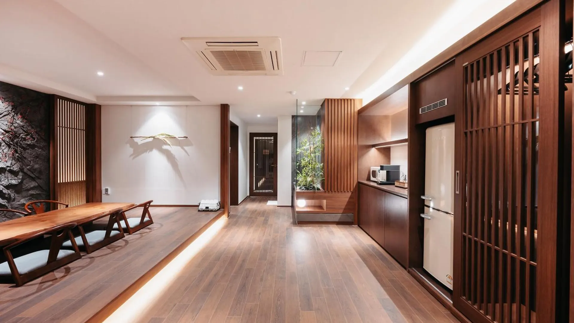 Cozy Tree Hotel Seomyeon Busan South Korea