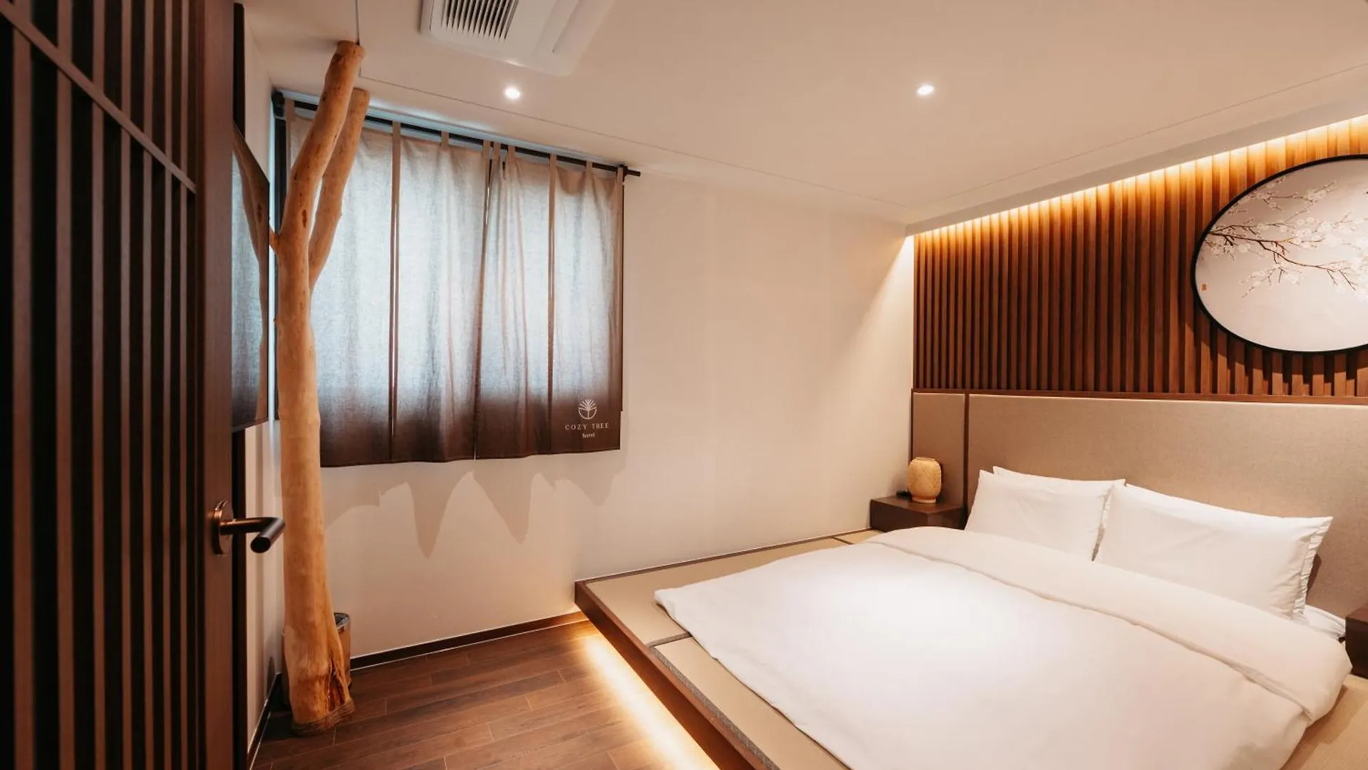 Cozy Tree Hotel Seomyeon Busan