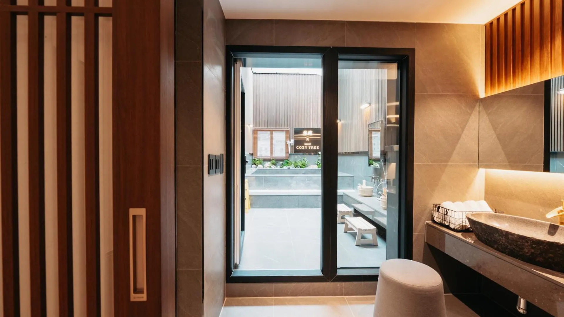 Cozy Tree Hotel Seomyeon Busan