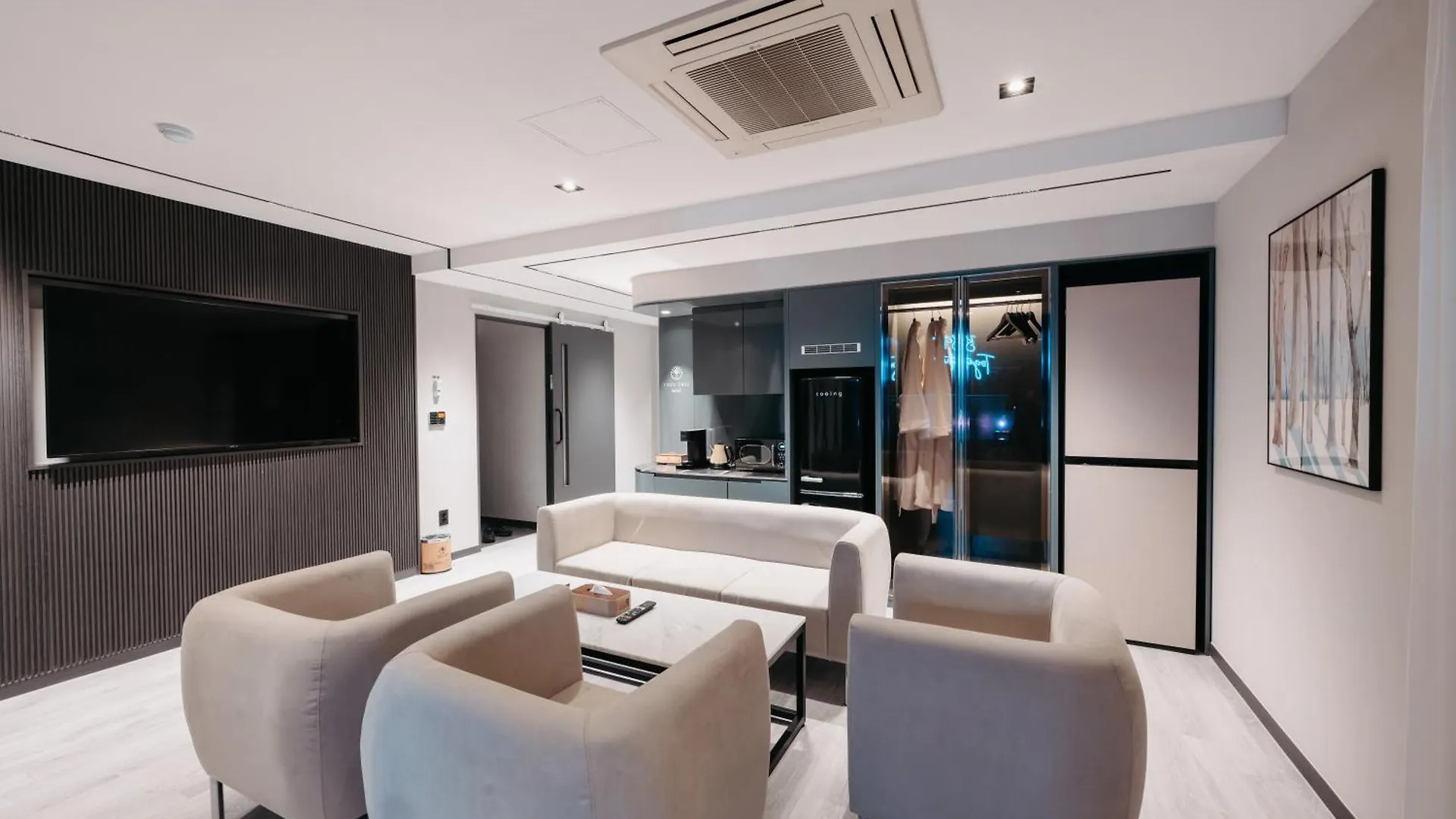 Cozy Tree Hotel Seomyeon Busan 0*,