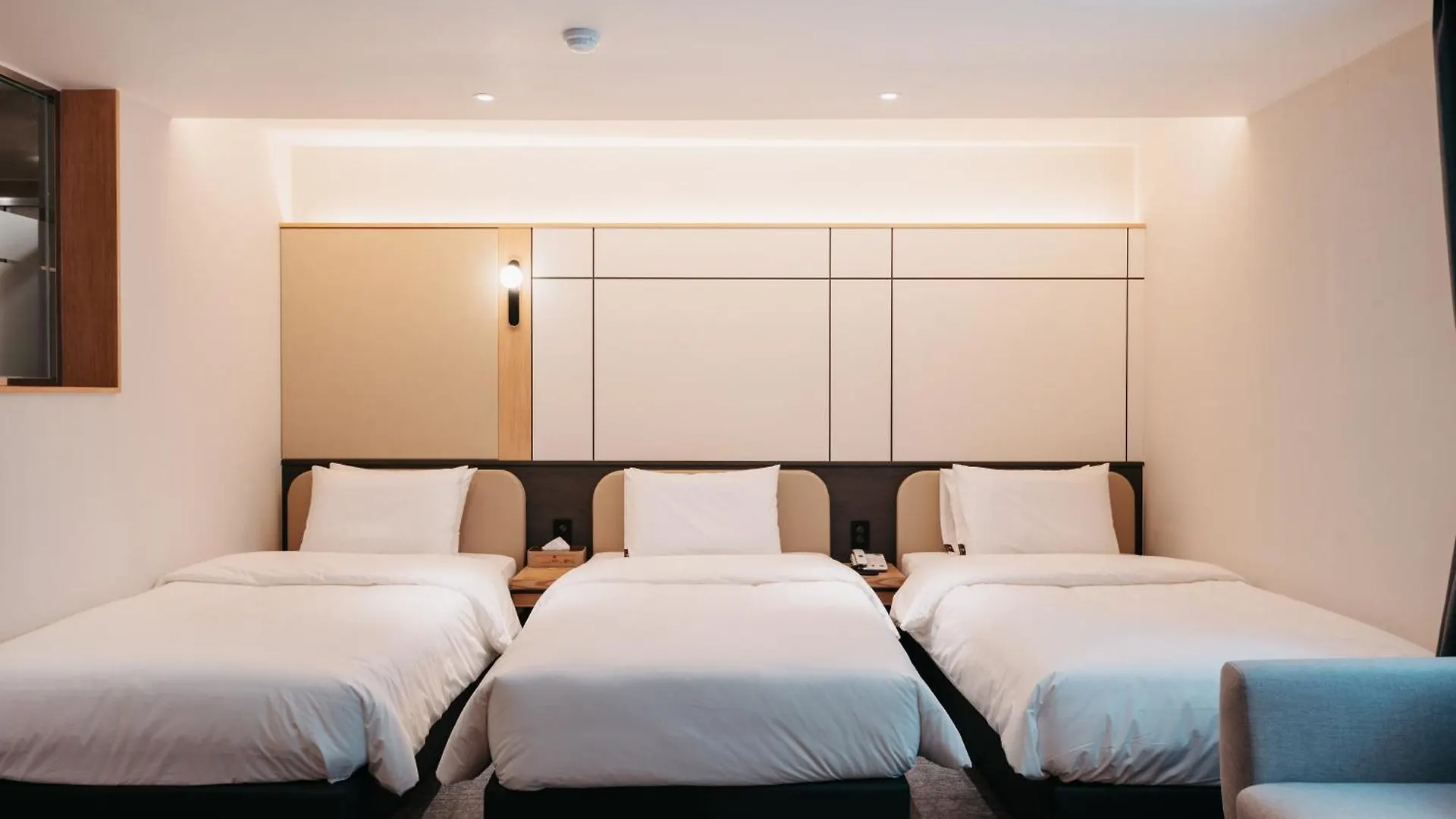 Cozy Tree Hotel Seomyeon Busan 0*,  South Korea